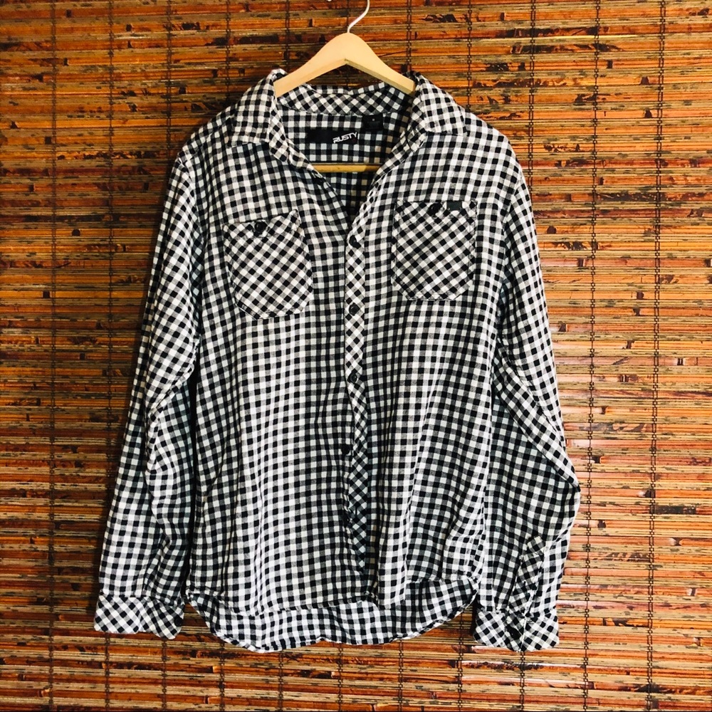 Plaid Button-up Flannel • Rusty • Medium (Mens)